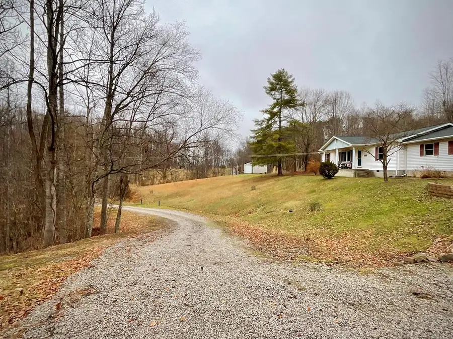 408 Apple Yard Rd., Littcarr, KY 41834 - #2