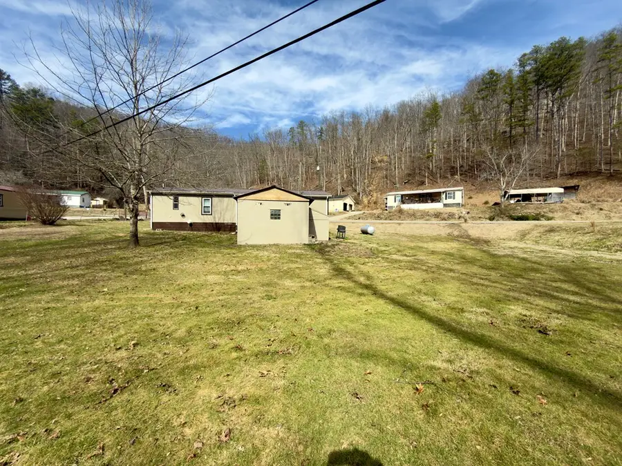 3618 Milo Road, Tomahawk, KY 41262 - #3