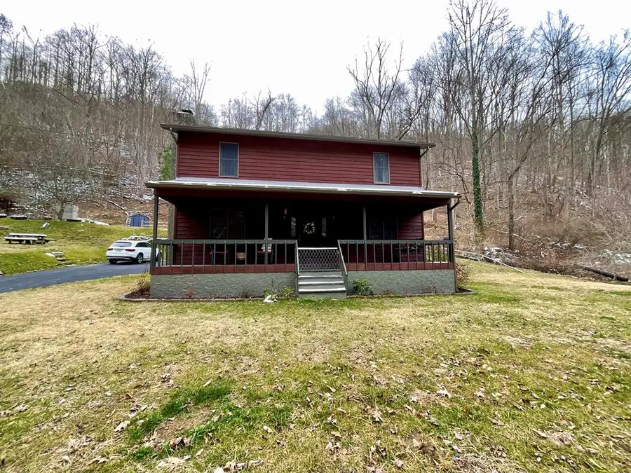 569 Bentley Honaker Road, Pikeville, KY 41501 - #2