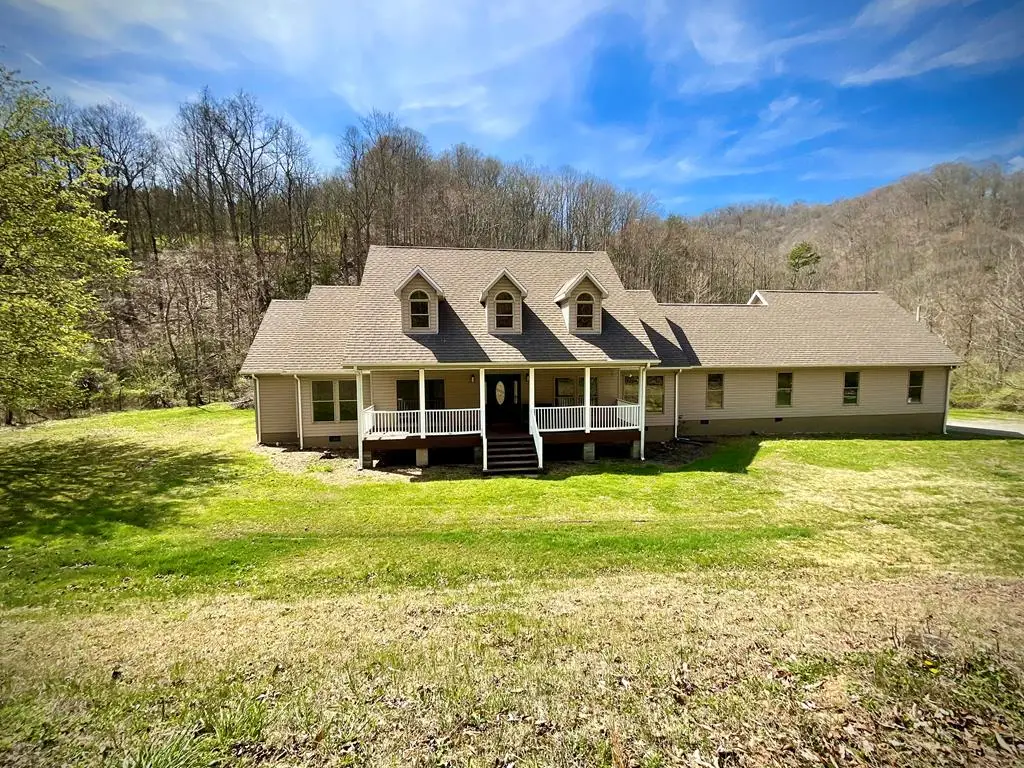 1998 Broad Bottom Rd, Pikeville, KY 41501 - #1