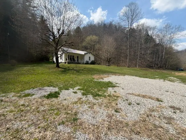 8107 State Road Fork, Prestonsburg, KY 41653 - #2