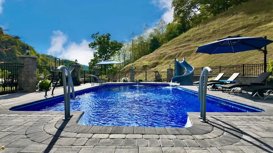 179 Ky Rt 194, Prestonsburg, KY 41653 - #3