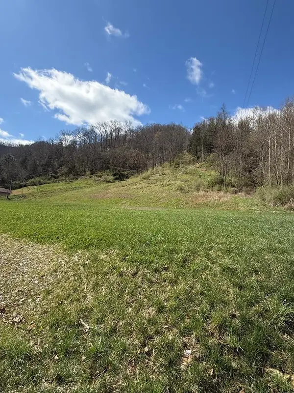 0 Cowpen #Lot 2, Pikeville, KY 41501