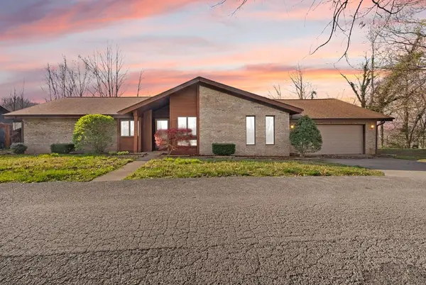 208 Rock Ridge Road, Hazard, KY 41701