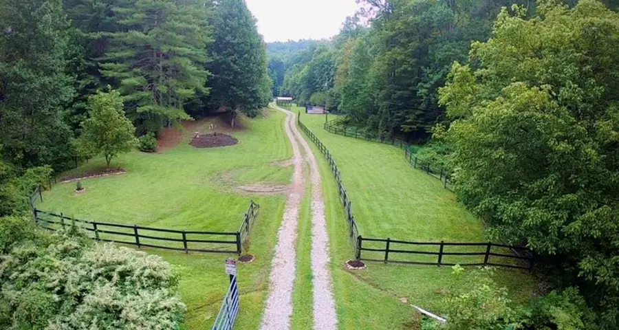 127 Cavins Branch, Sitka, KY 41255 - #3