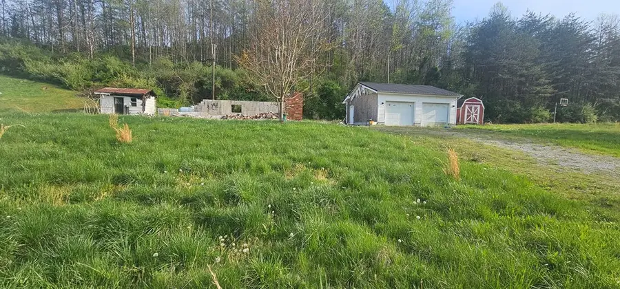 185 Gallup Rd., Louisa, KY 41230 - #2