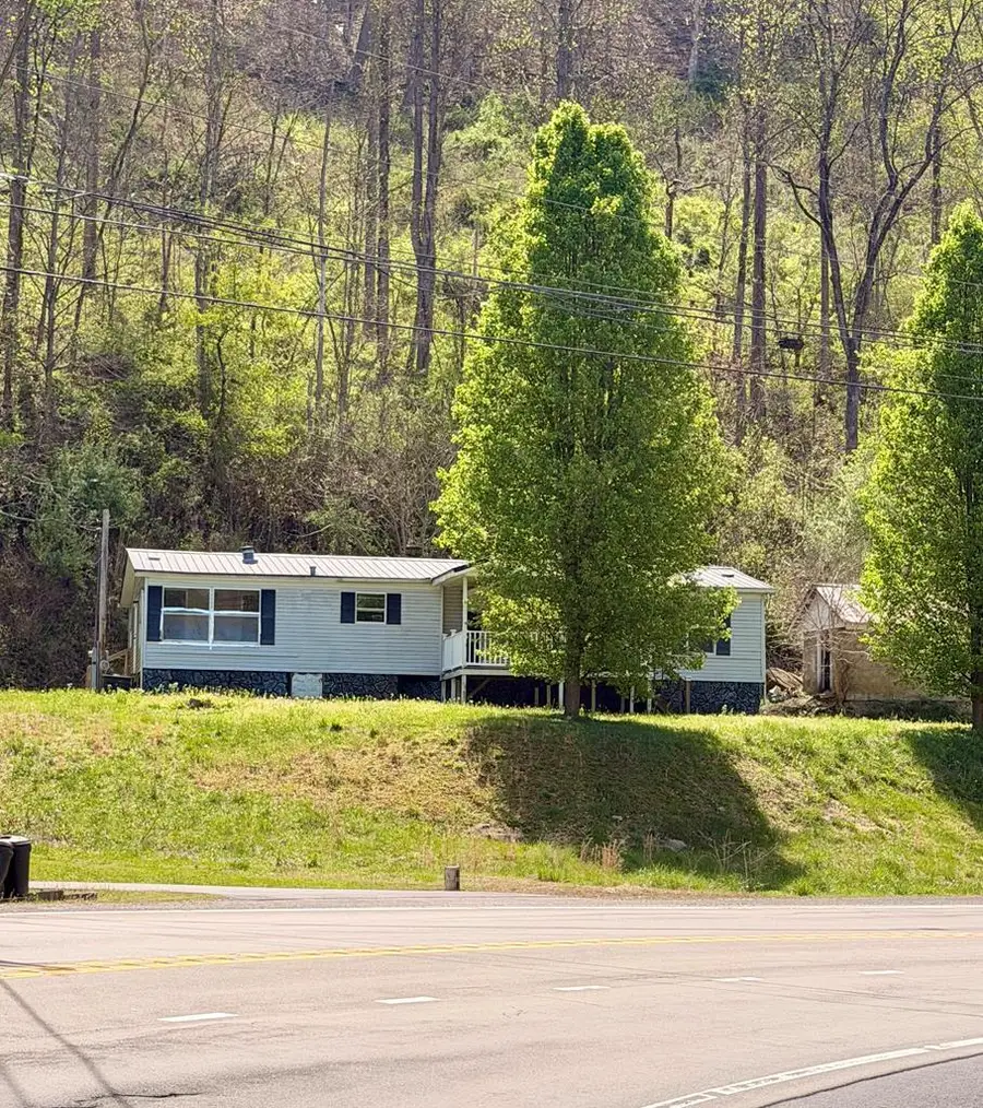 17831 Ky 122, Hi Hat, KY 41636 - #2