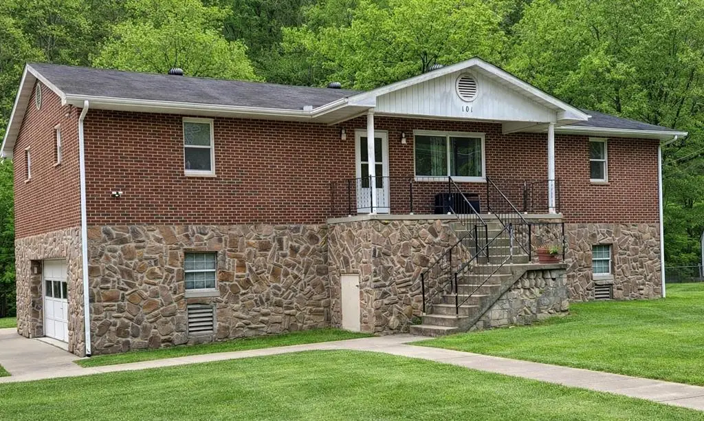 101 Taylor Fork, Turkey Creek, KY 41514 - #1