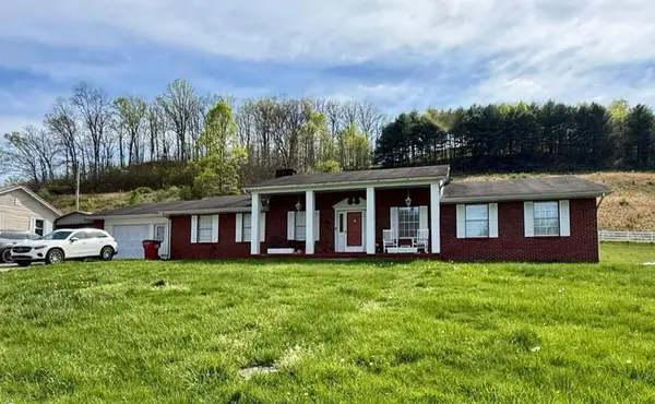 764 Reid St, Flatwoods, KY 41139