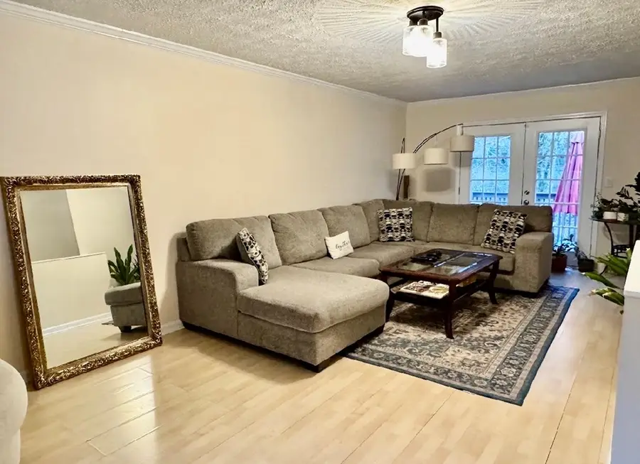 73 Hillcrest Drive, Pikeville, KY 41501 - #2