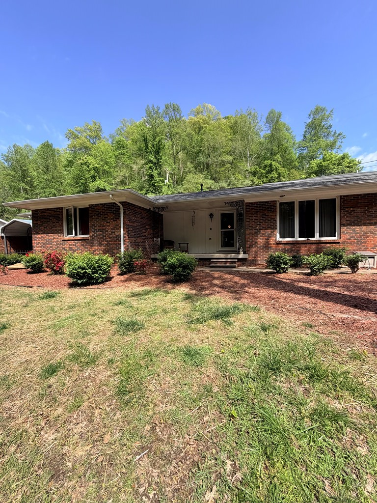 685 Mays Branch, Prestonsburg, KY 41653 - #2