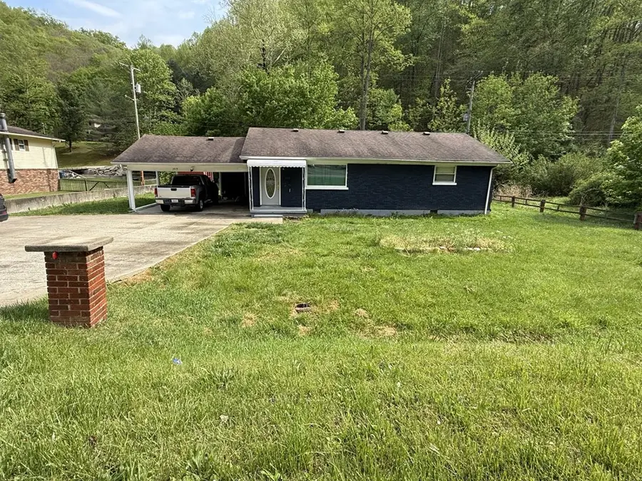 3919 Ky Rt. 40 E, Meally, KY 41234 - #2