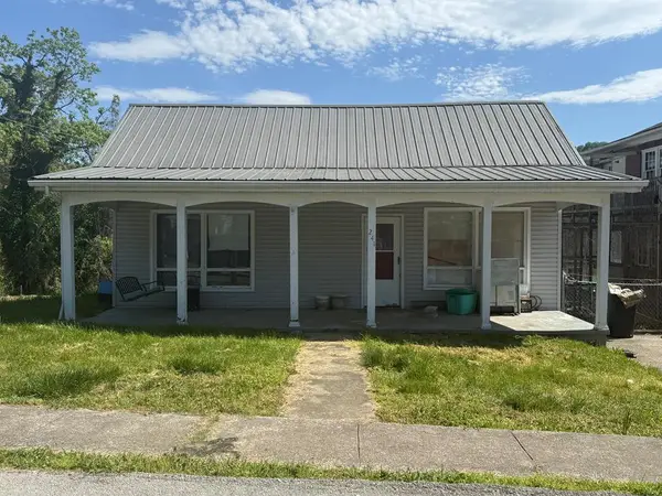 241 Eversole Street, Hazard, KY 41701