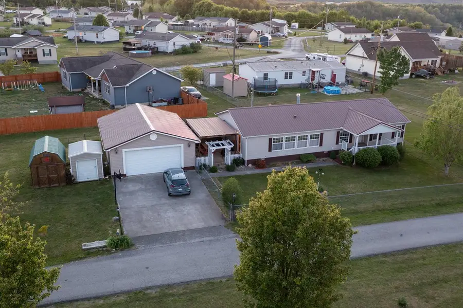 58 Hazard Duke Drive, Chavies, KY 41727 - #3