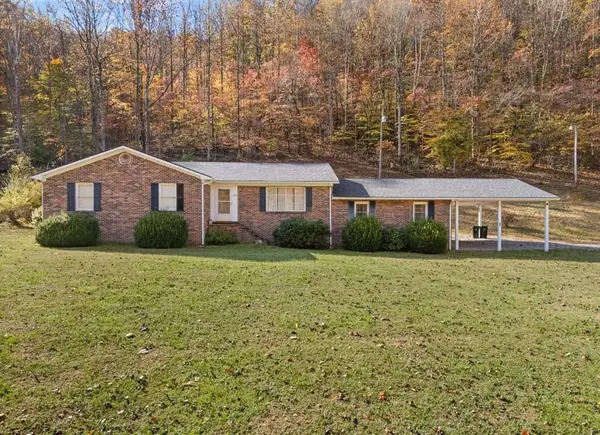 40 Physicians Drive, Hindman, KY 41822