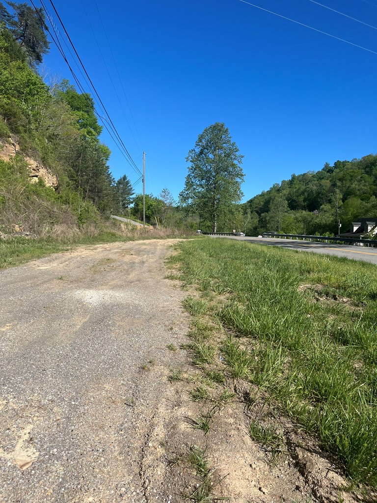 RT. 302 Ky Route 302, West Van Lear, KY 41268 - #3