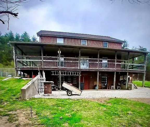 67 Pine Mountain Rd., Campton, KY 41301 - #2
