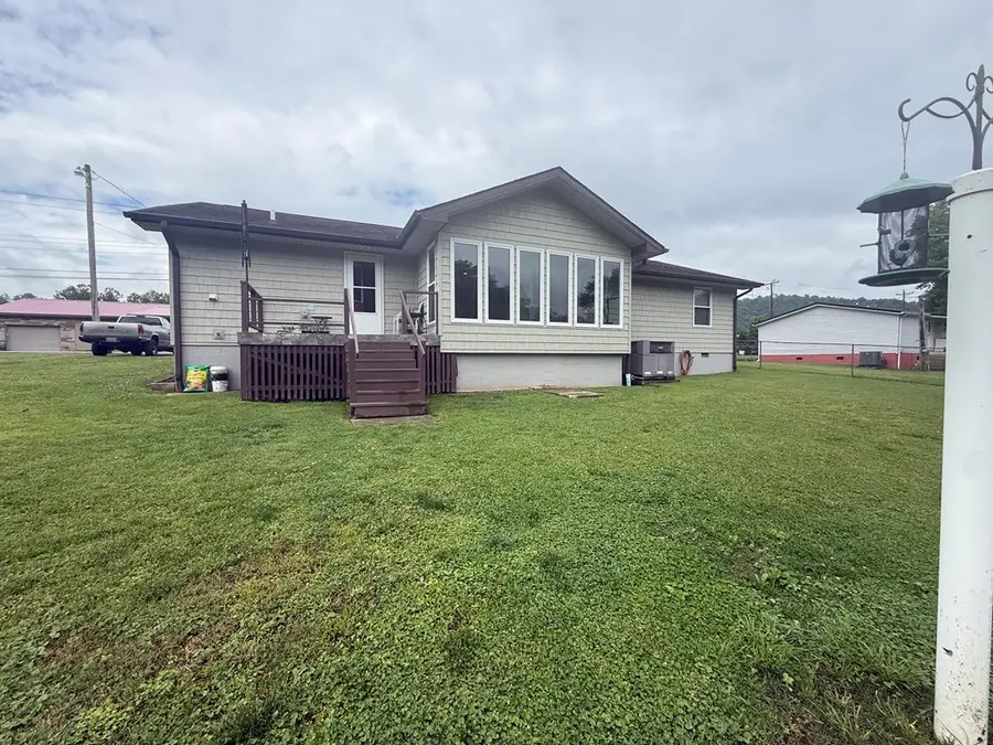 246 N. Buckingham Avenue, West Van Lear, KY 41268 - #2