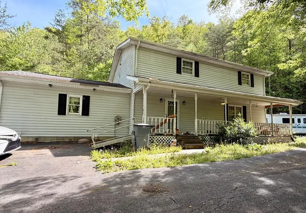 5104 Spurlock Creek, Prestonsburg, KY 41653 - #1
