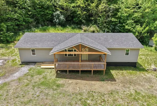 1209 Walker Branch Road, Hazard, KY 41701