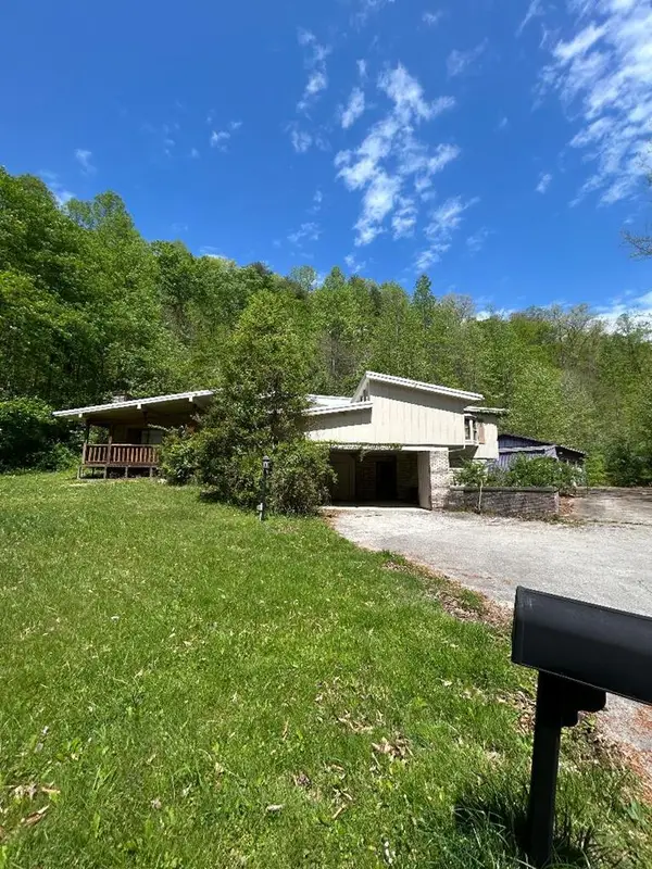 770 Snowden Branch Road, Jackson, KY 41339