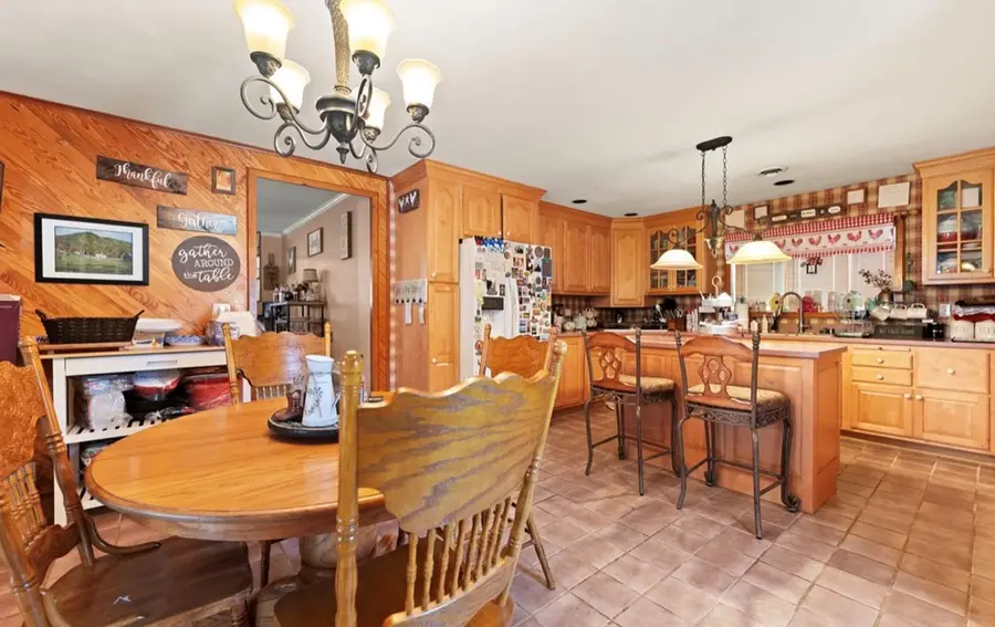 346 Laurel Fork Lane, Hyden, KY 41749 - #2