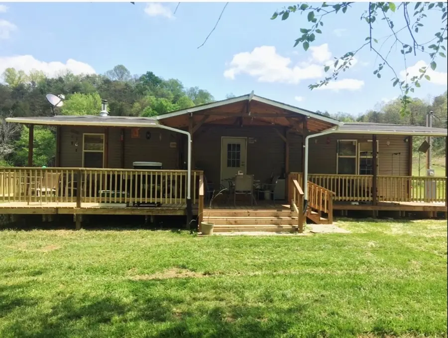 4597 North Hwy 3, Louisa, KY 41230 - #3