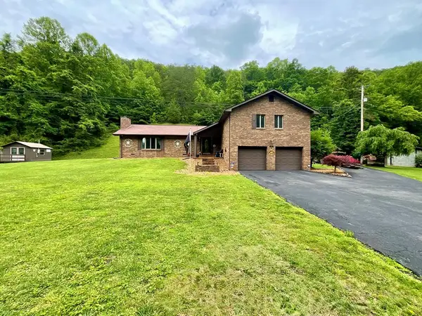 414 Little Robinson Creek Road, Virgie, KY 41472
