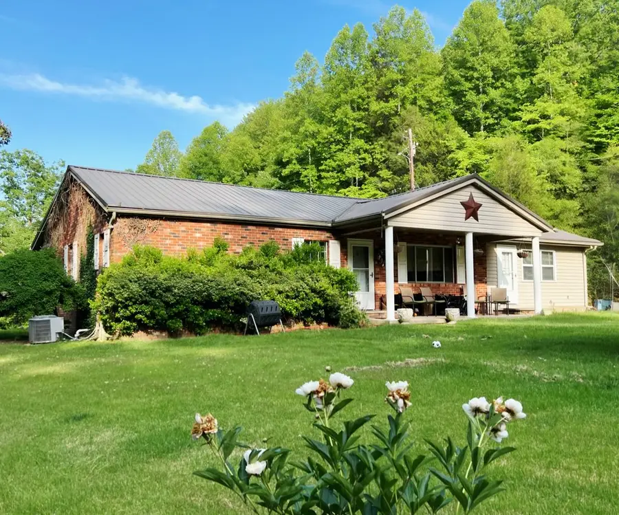 1530 Fuller's Ridge Rd, Louisa, KY 41230 - #2