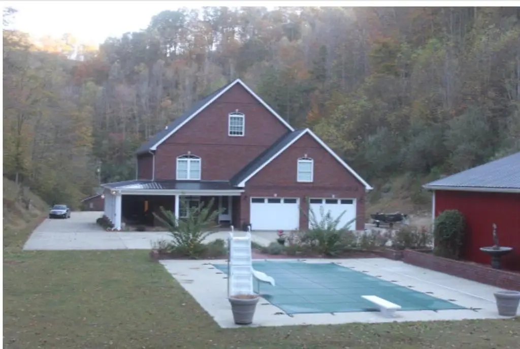 589 Hoopwood Branch, Pikeville, KY 41501 - #1