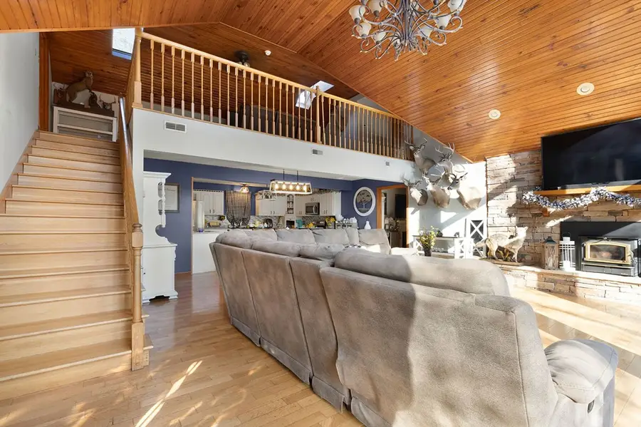 120 Heavens View, Hindman, KY 41822 - #2