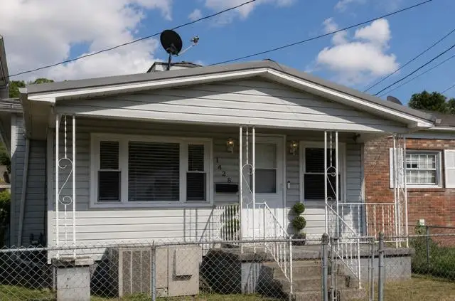 1428 4th Avenue, Williamson, WV 25661 - #1