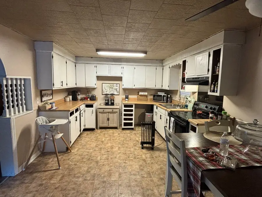 95 Nashville Dr, Thornton, KY 41855 - #2