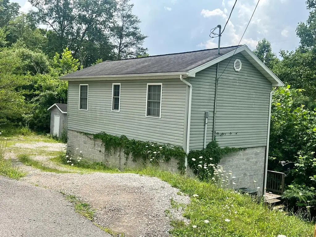 66 Adams Ridge, Hazard, KY 41701 - #1