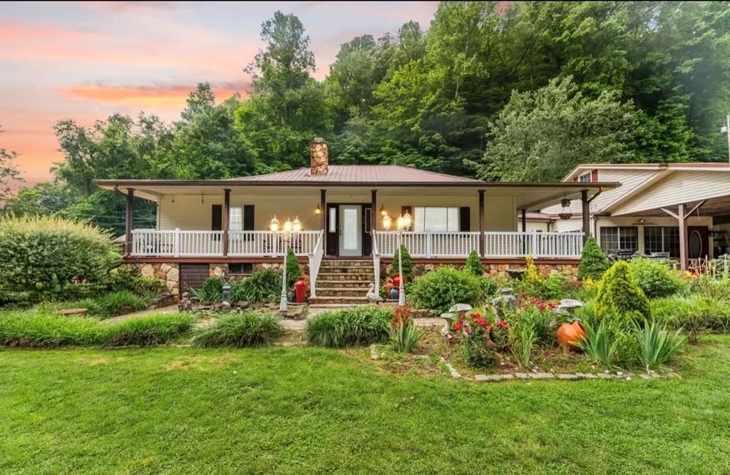 25 Tidewater Lane, Vicco, KY 41773 - #1