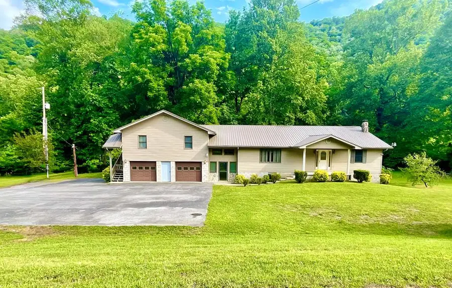 11429 Regina Belcher Highway, Elkhorn City, KY 41522 - #2