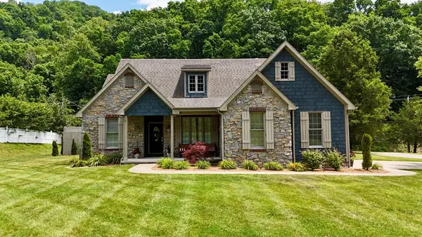 658 Cedar Creek Road, Pikeville, KY 41501