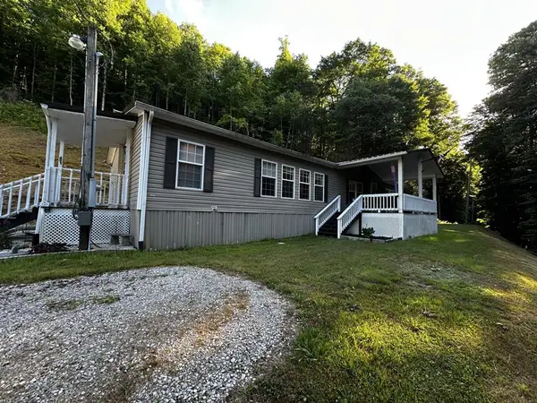 220 Bilvia Drive, Jenkins, KY 41537