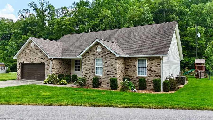 43 Country Oaks, Banner, KY 41603 - #2