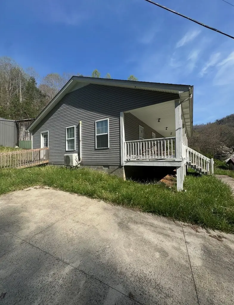 725 Saul Mudlick Br, Buckhorn, KY 41721 - #3