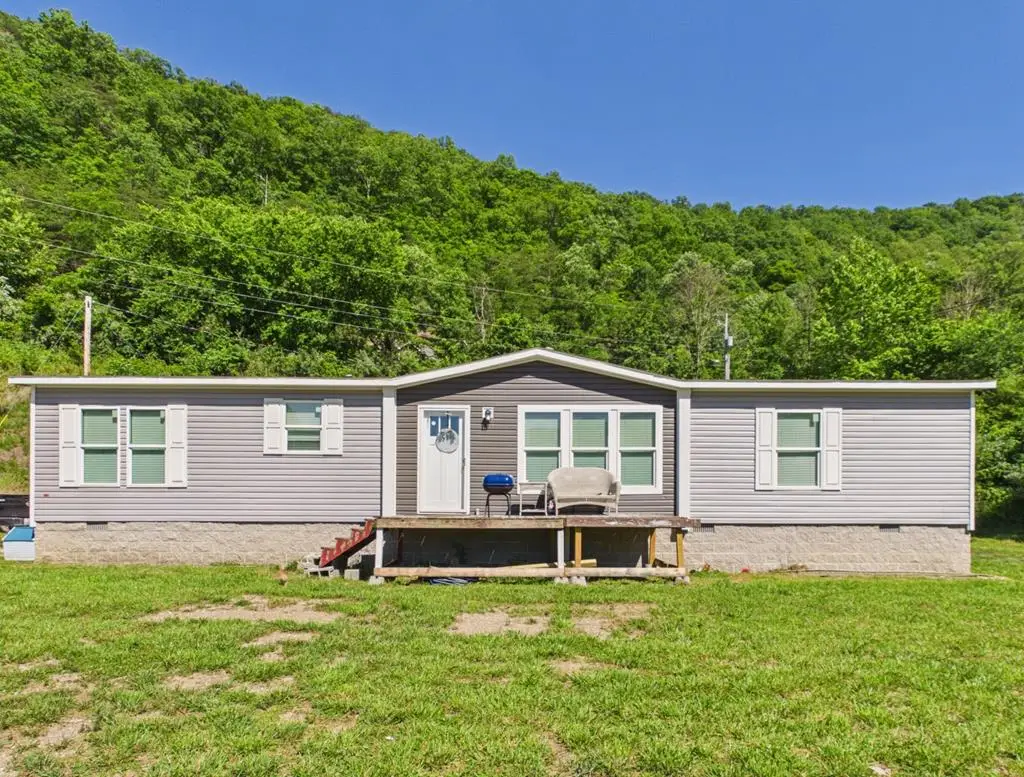 211 Liberty Lane, Harold, KY 41635 - #1
