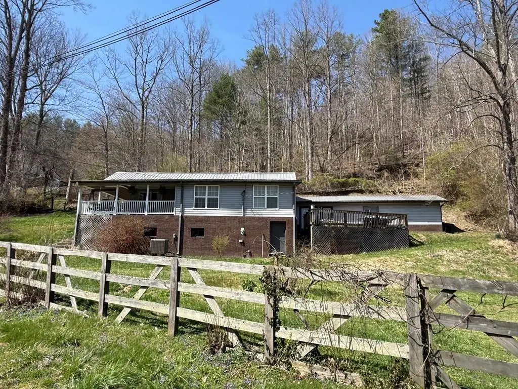 75 Lemon Drive, Jenkins, KY 41537 - #1
