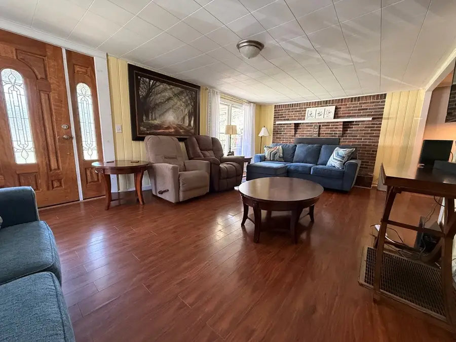 75 Lemon Drive, Jenkins, KY 41537 - #3