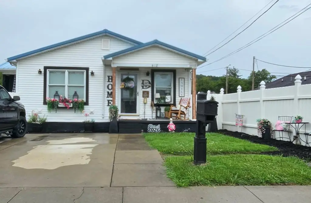 418 N Lock Ave., Louisa, KY 41230 - #1