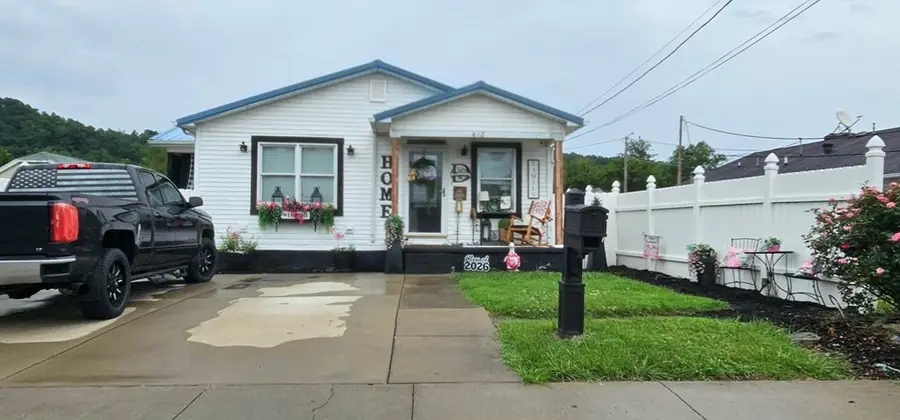 418 N Lock Ave., Louisa, KY 41230 - #2