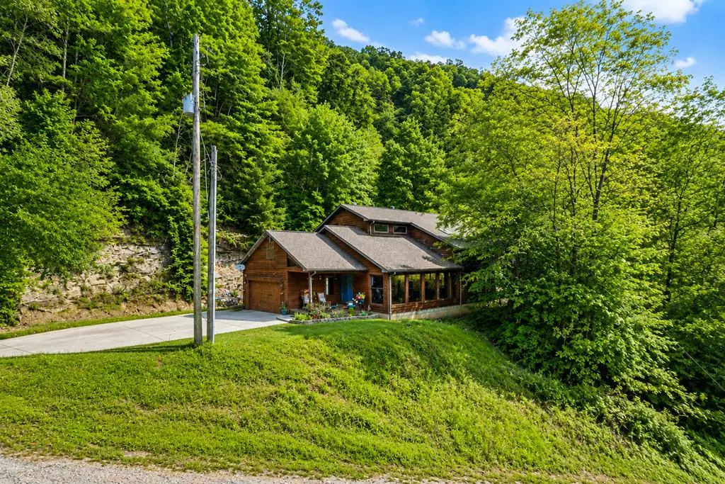 2501 Kewanee Road, Pikeville, KY 41501 - #1