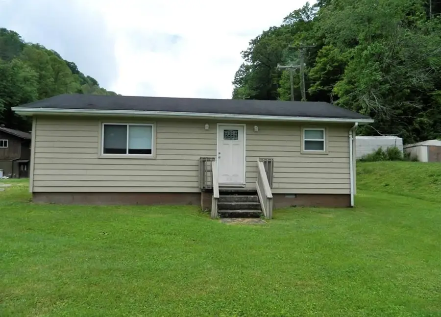 38 Thompson Branch, Pikeville, KY 41501 - #3