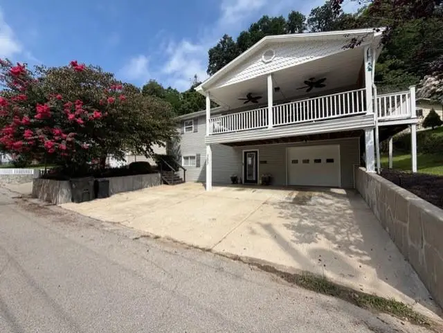 383 Trimble Branch, Prestonsburg, KY 41653 - #1