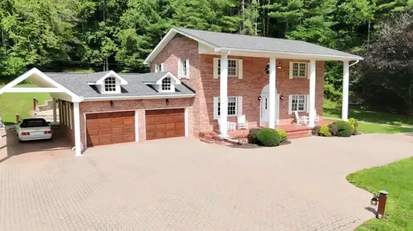 69 Dicey Fork, Meally, KY 41234
