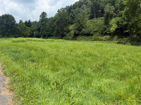 Lot 5 0, Salyersville, KY 41465